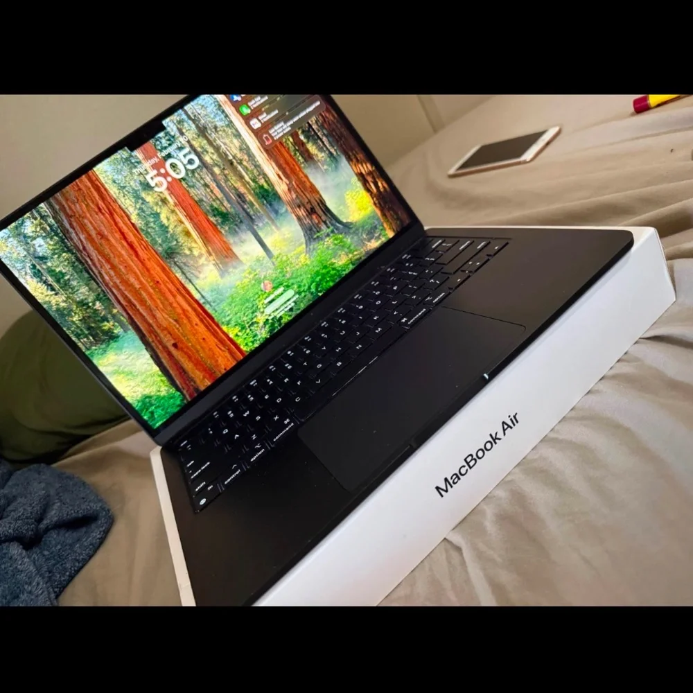 MacBook Pro 16
